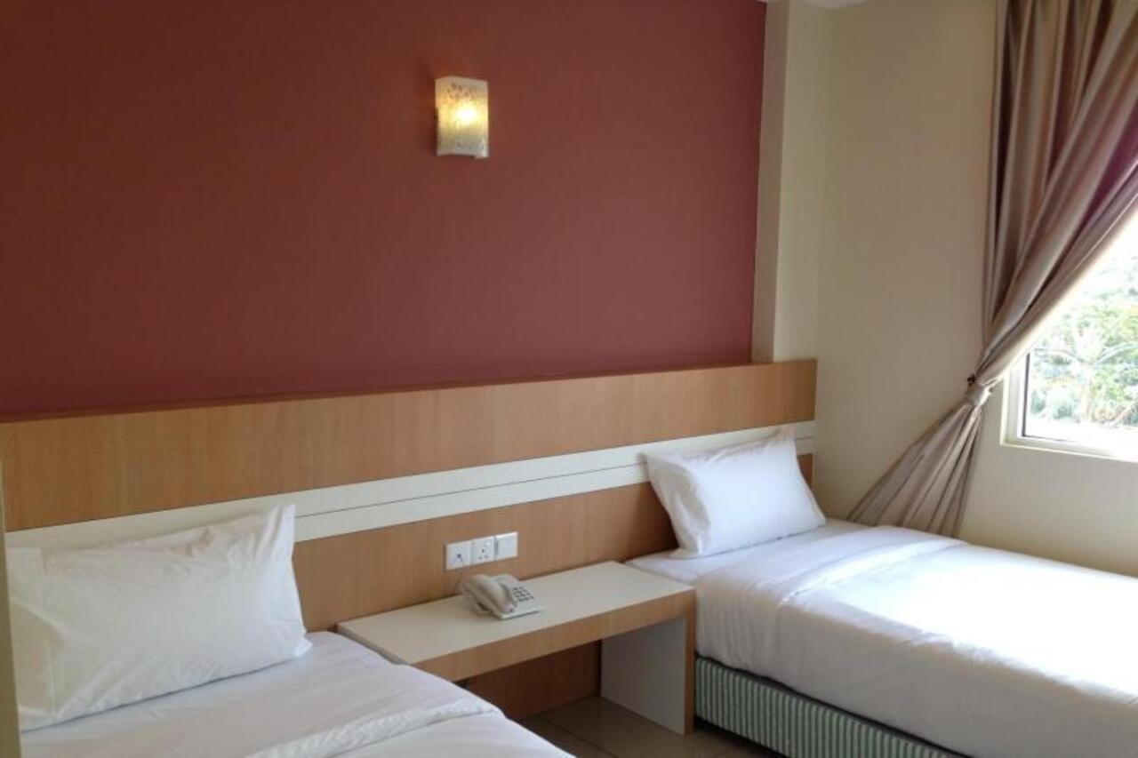 Caspari Hotel Tampin Eksteriør bilde